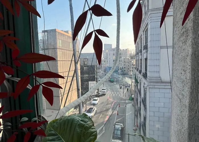 Where Past Meets Present On Antique Street Apartment Seoul
