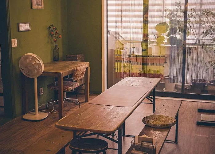 Where Past Meets Present On Antique Street Seoul
