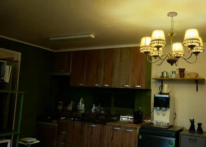 Apartment Where Past Meets Present On Antique Street Seoul